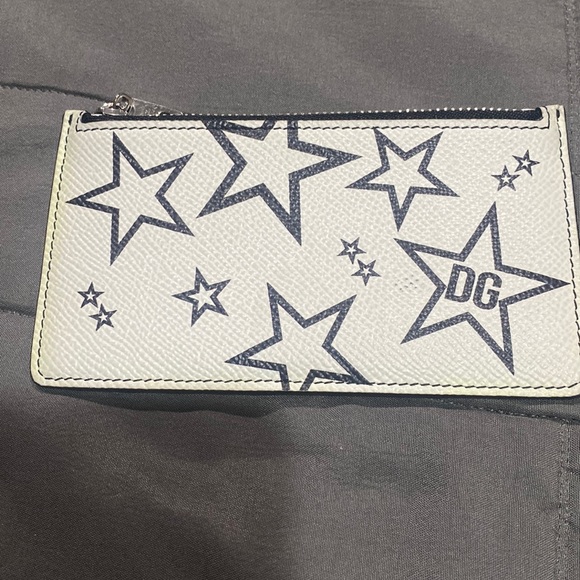 DG wallet - Picture 1 of 3